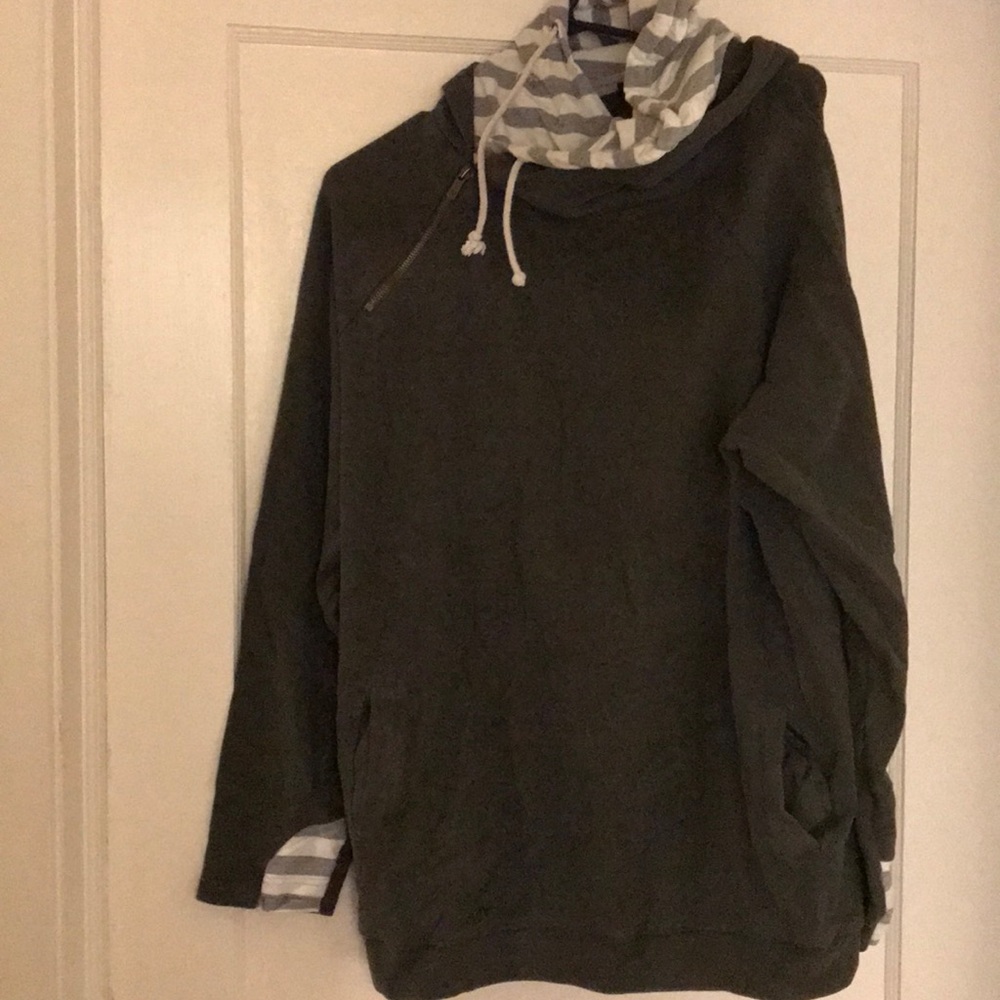 Ampersand doublehoodie
